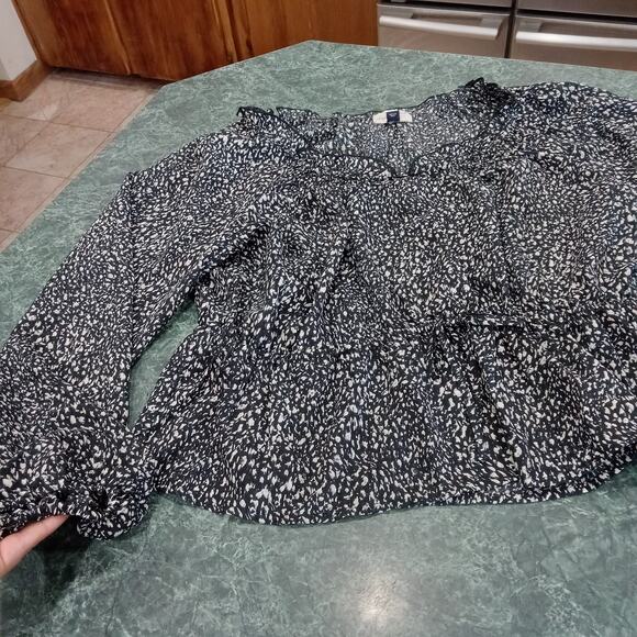 Universal Thread Womens Balloon Long Sleeve Blouse Black Abstract Sz L New Boho - Picture 4 of 15